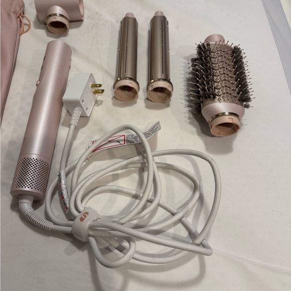 T3 Aire 360 Ceramic Air Styler Blowout Kit - Picture 4 of 5